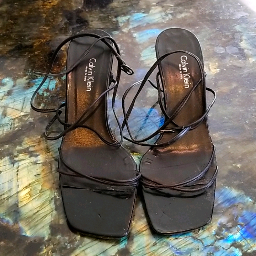 CALVIN KLEIN HEELS